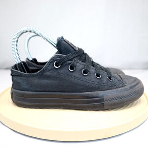 Converse Kids Size 11 Chuck Taylor All Star Shoes OX Black Kids Lace up Sneaker